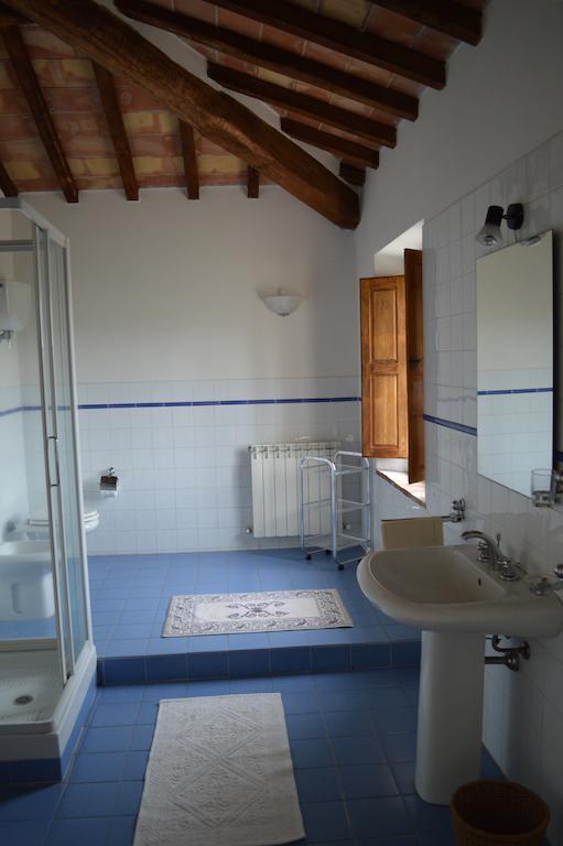 Agriturismo La Disperata Villa San Quirico dʼOrcia Exterior foto